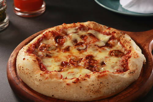 Pizza 4 loai pho mai