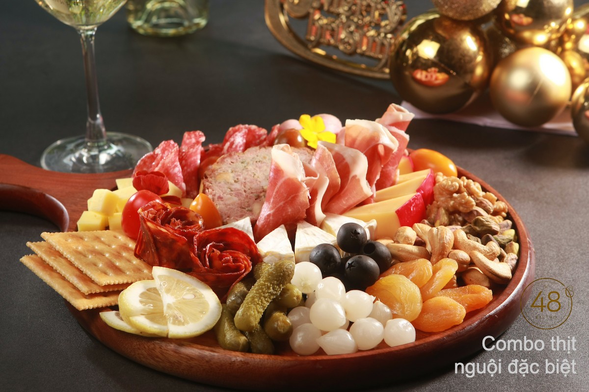 Tặng 01 combo thịt nguội - Đón mùa lễ hội thêm lấp lánh 1 Thit nguoi